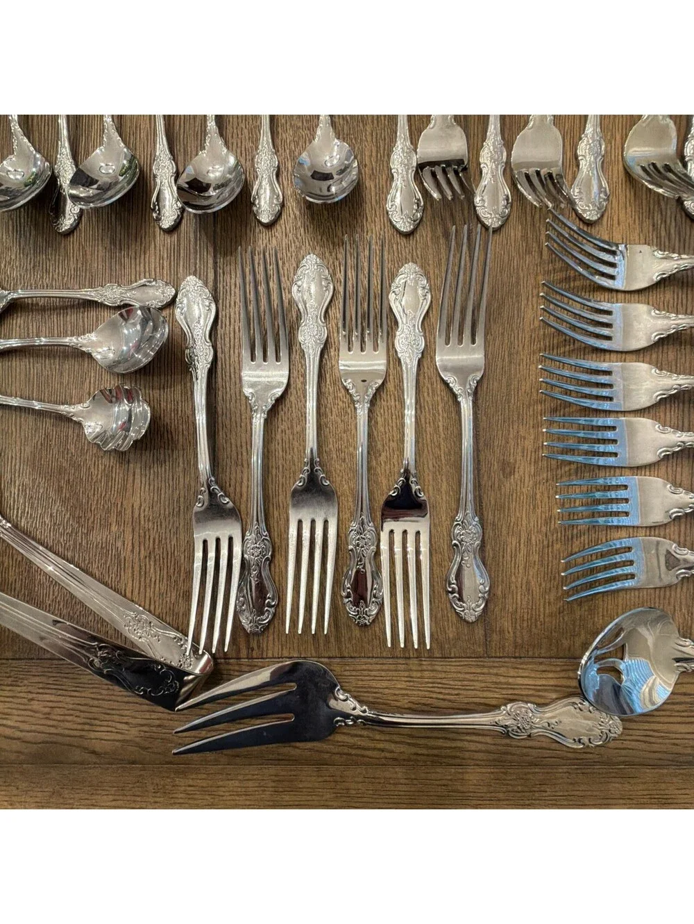 Reed & Barton Highgrove Stainless Flatware Set 73 Pc Service for 12 Serving